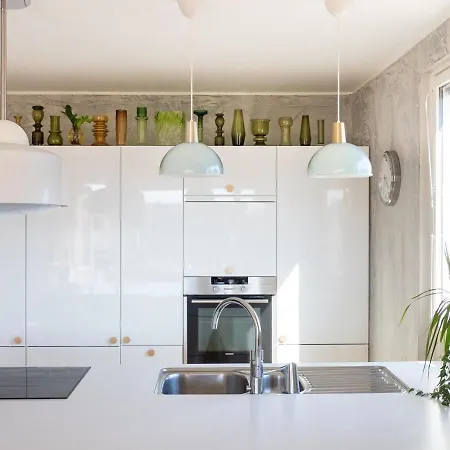 Bright And Colorful Penthouse In The Heart Of Tampere *