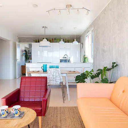 公寓 Bright And Colorful Penthouse In The Heart Of Tampere *